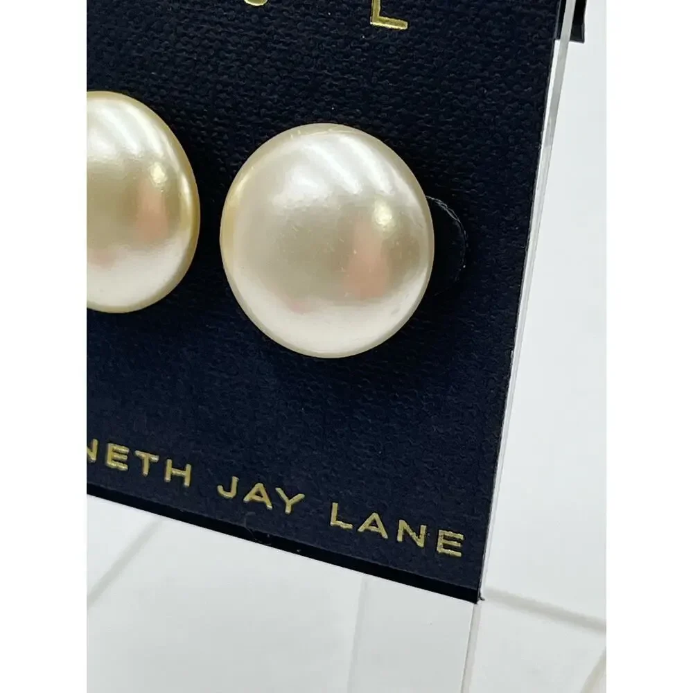 Kenneth Jay Lane KJL‎ Silver Tone Round Faux Pearl Ivory Pierced Stud Earrings - Picture 13 of 13